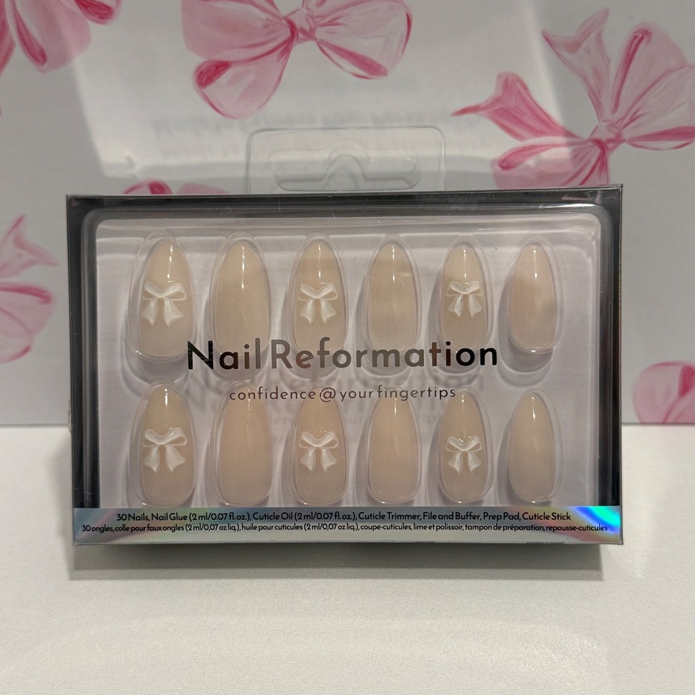 Nail Reformation Press On Nails Almond 3D White Bows Coquette 30ct Kit